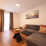 Diklo 아파트 자다르