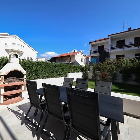 Apartment Diklo *